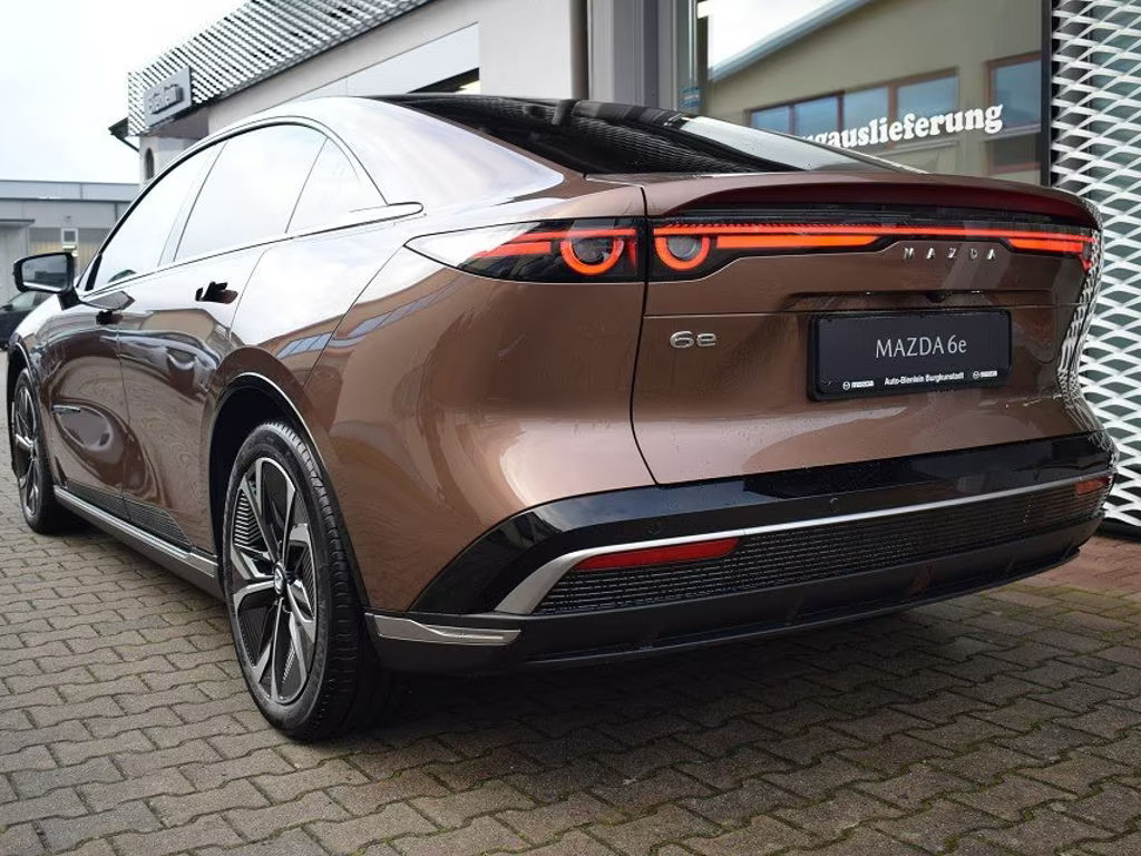 Mazda 6e