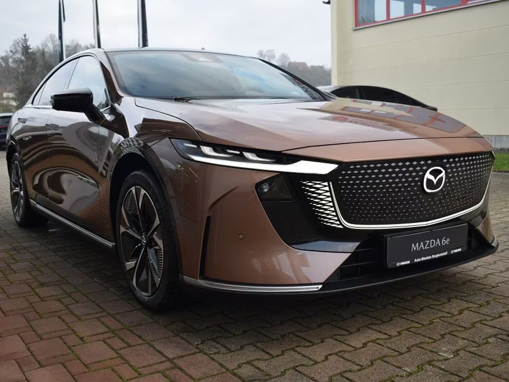 Mazda 6e