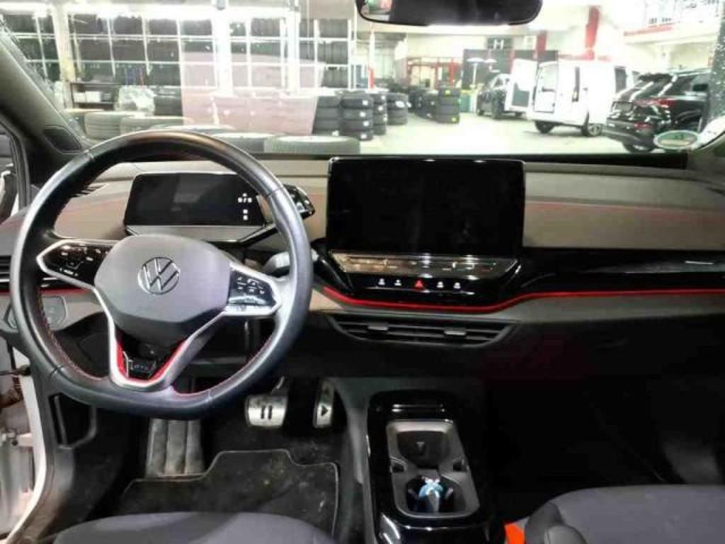 Volkswagen ID.5