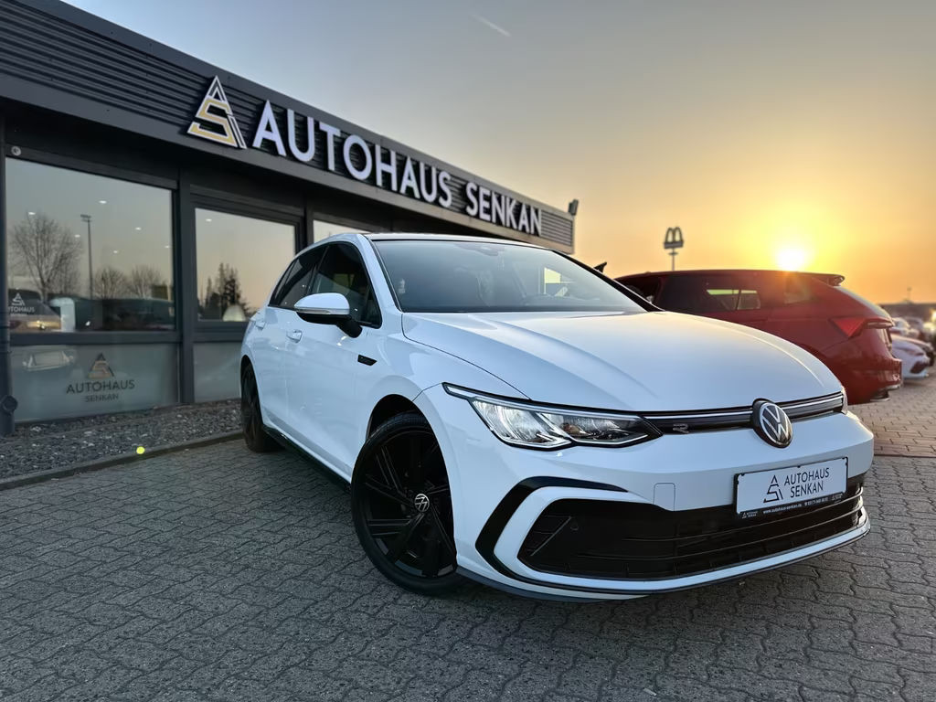 Volkswagen Golf 2022 Benzine
