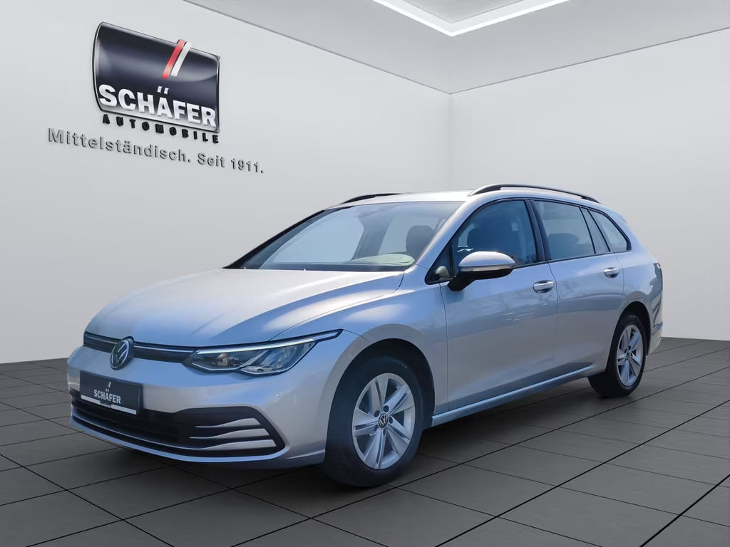 Volkswagen Golf 2023 Benzine