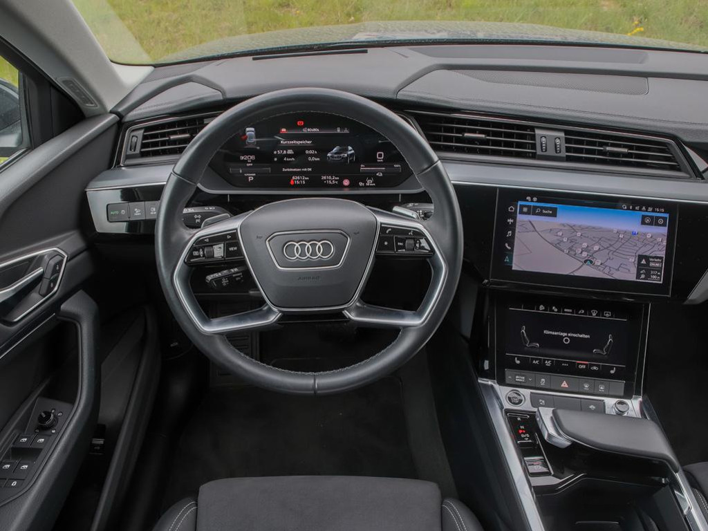 Audi Q8 e-tron