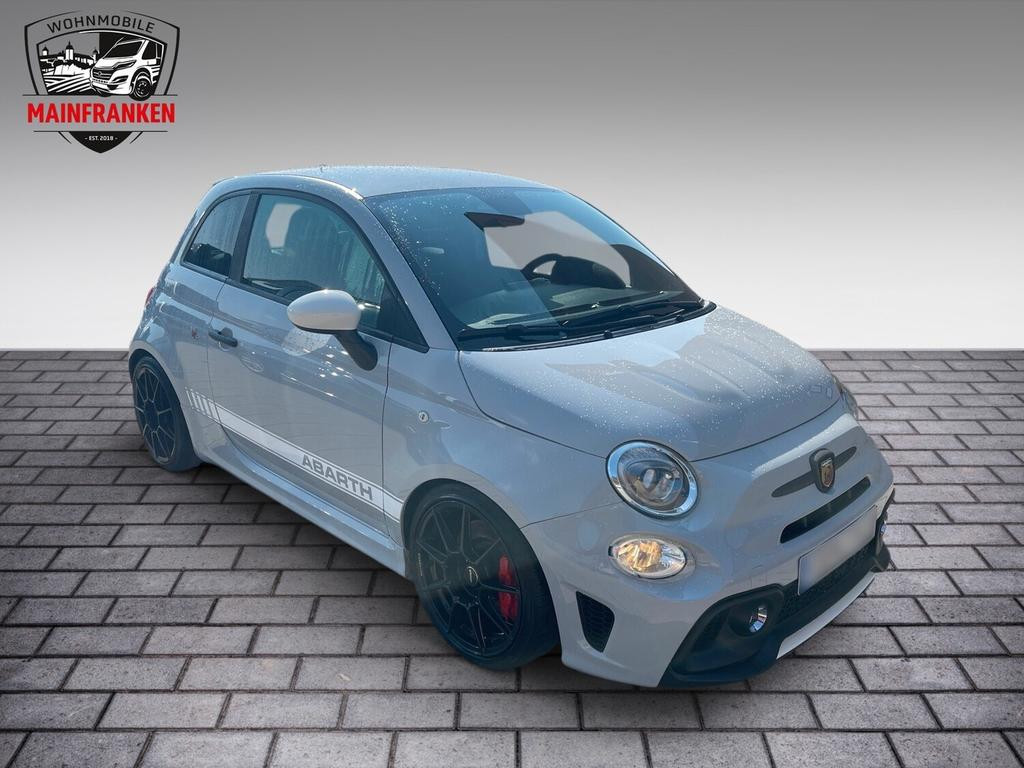 Abarth 695 2023 Benzine