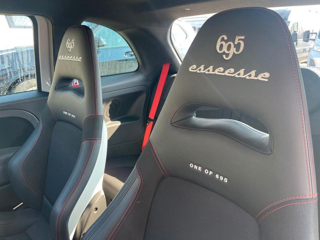Abarth 695