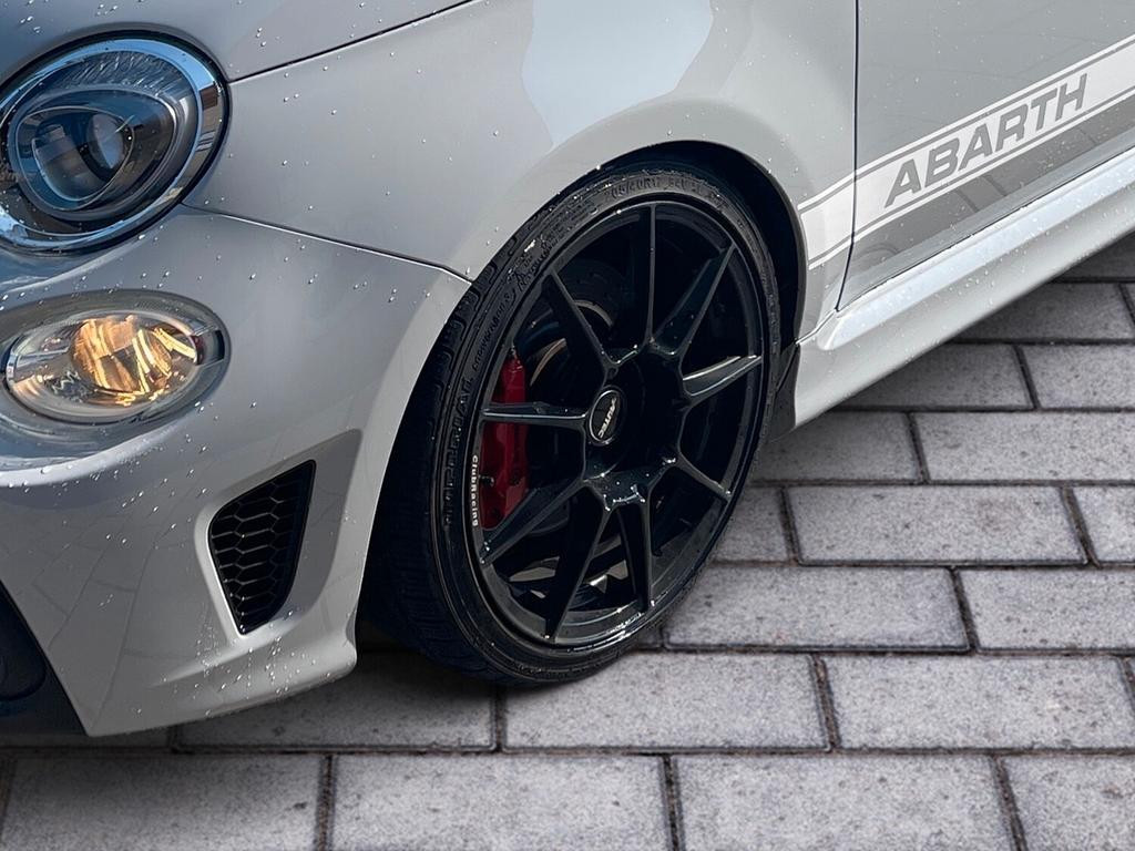 Abarth 695