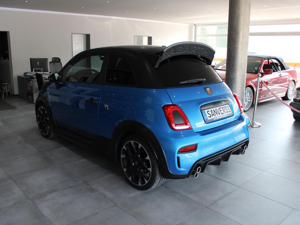 Abarth 695