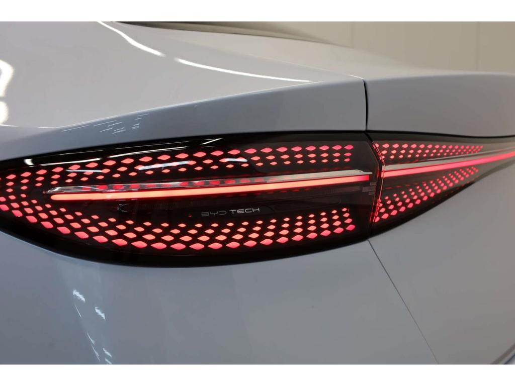 BYD Seal