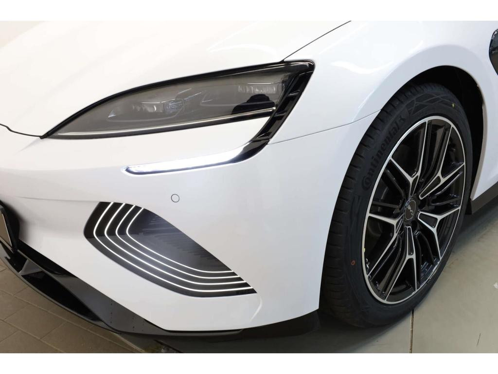 BYD Seal