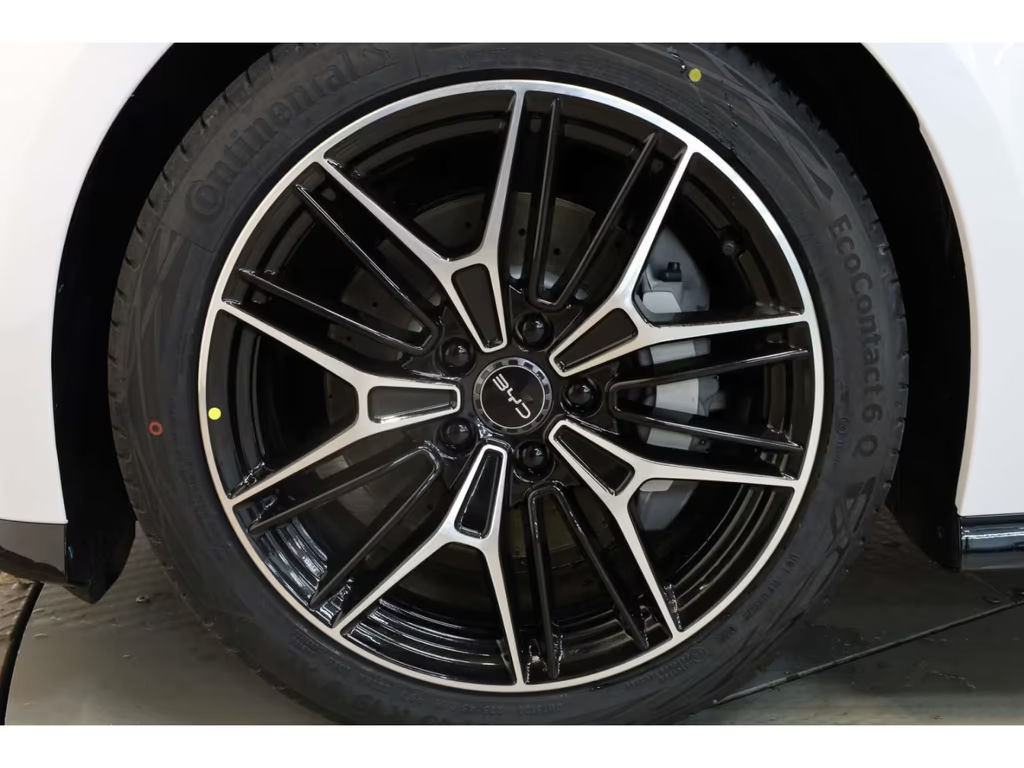 BYD Seal