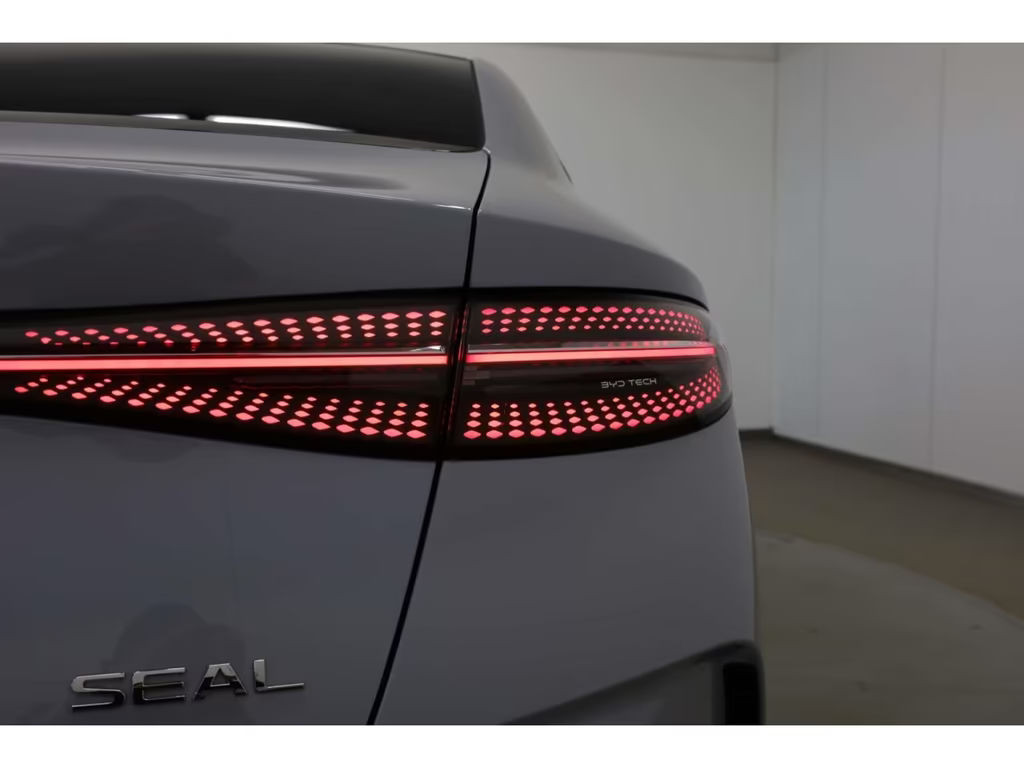 BYD Seal