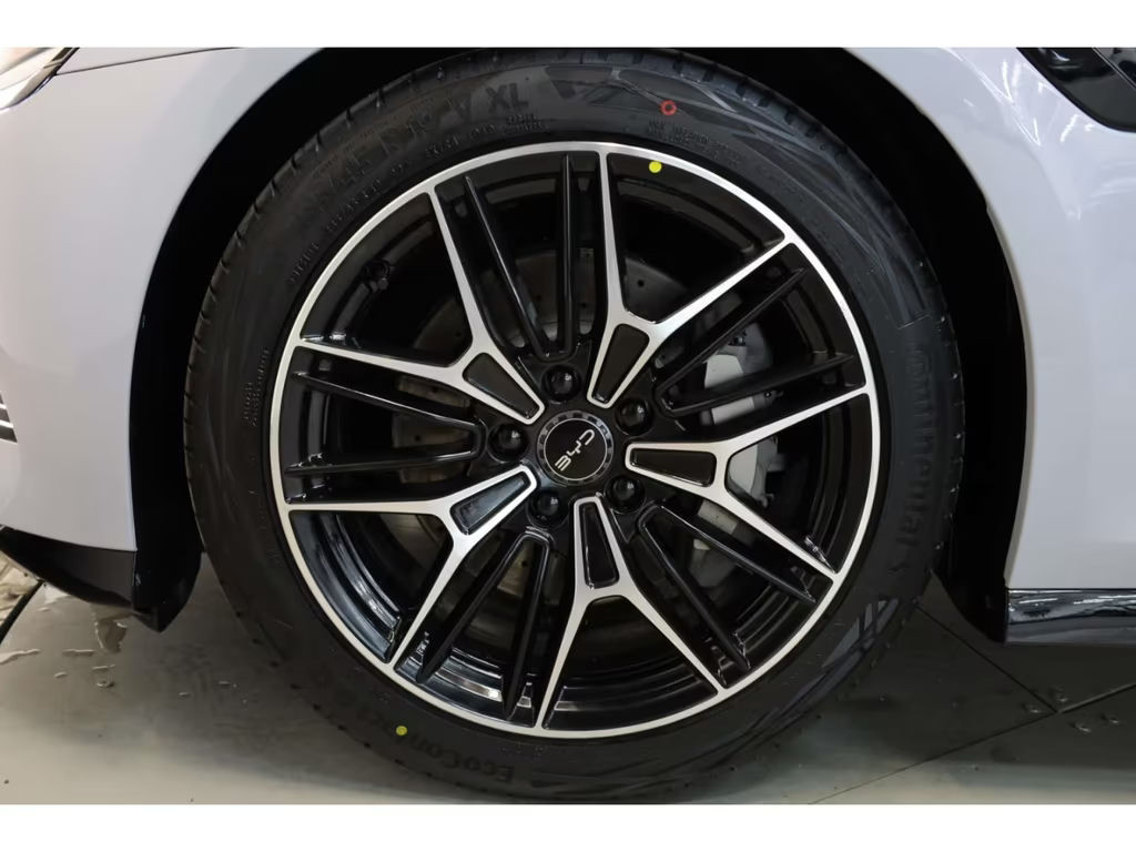 BYD Seal