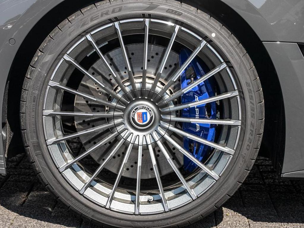 Alpina B4