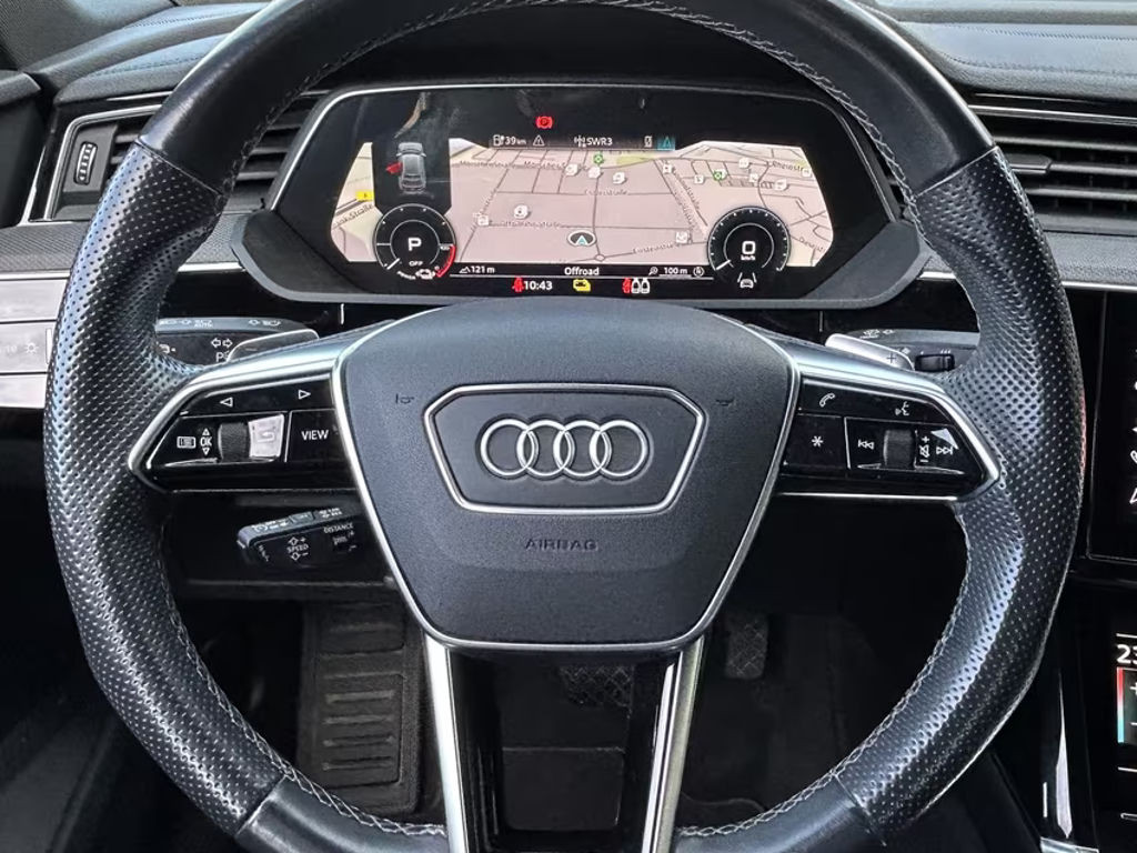 Audi e-tron