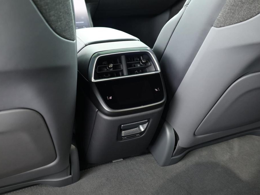 Lucid Air