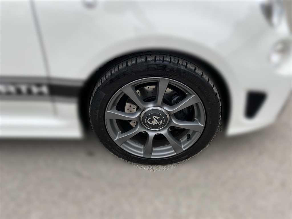 Abarth 595