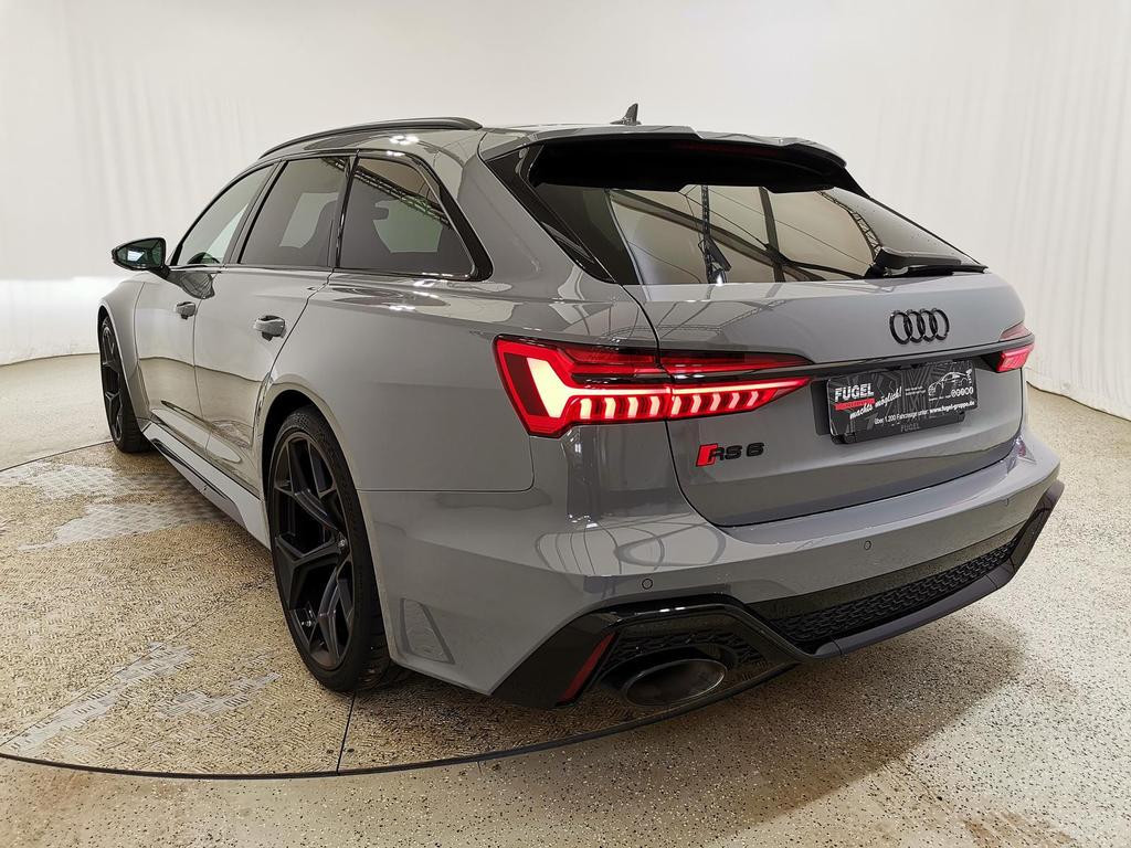 Audi RS6