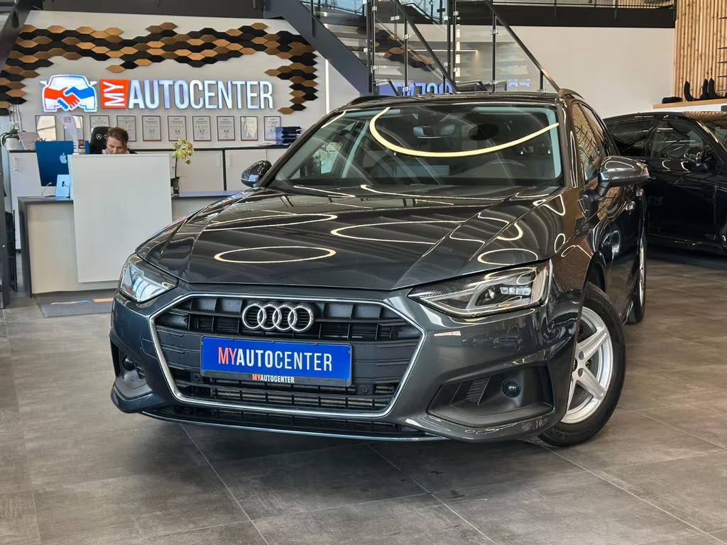 Audi A4 2021 Benzine