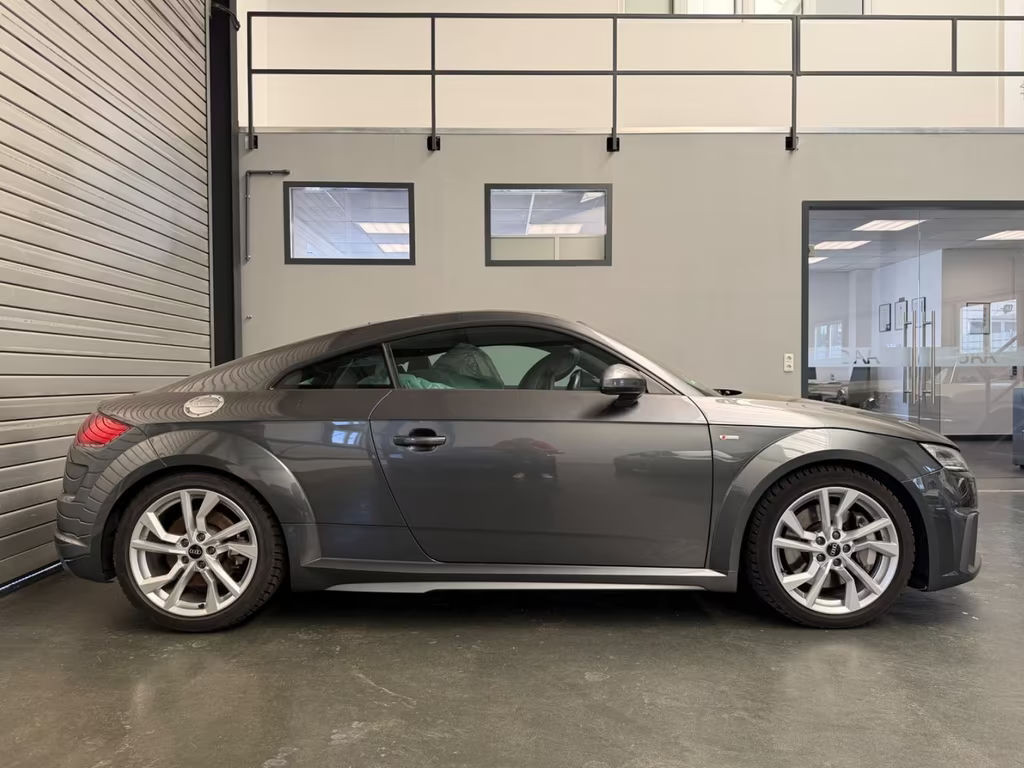 Audi TT 2022 Benzine