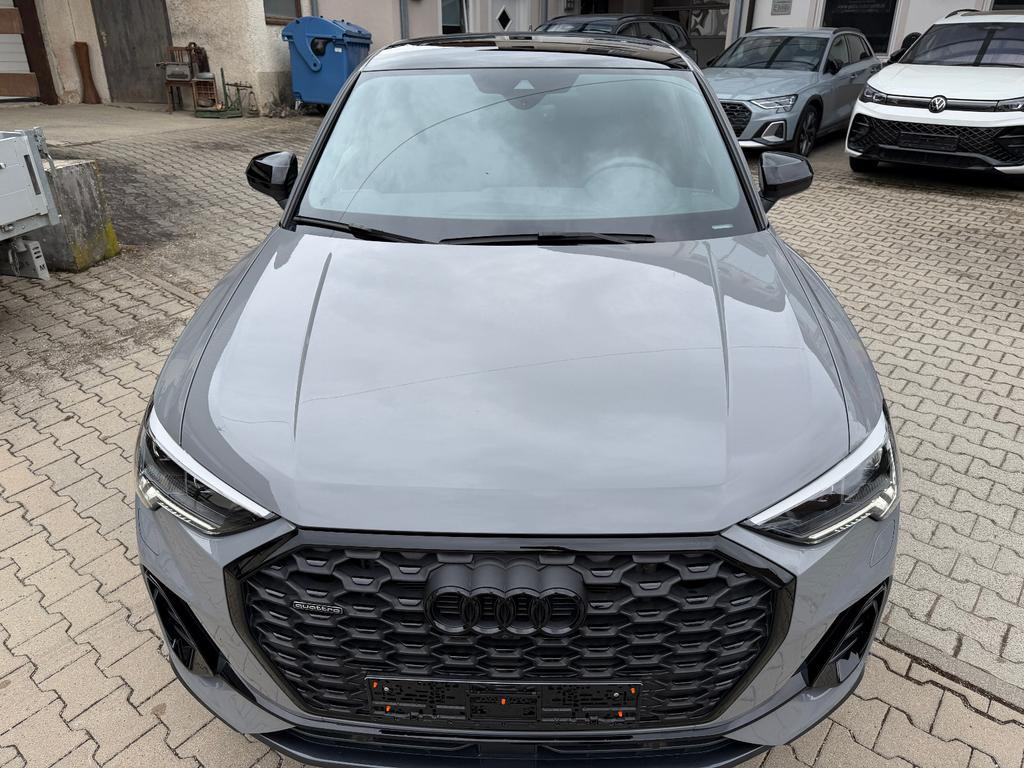 Audi Q3 2025 Benzine