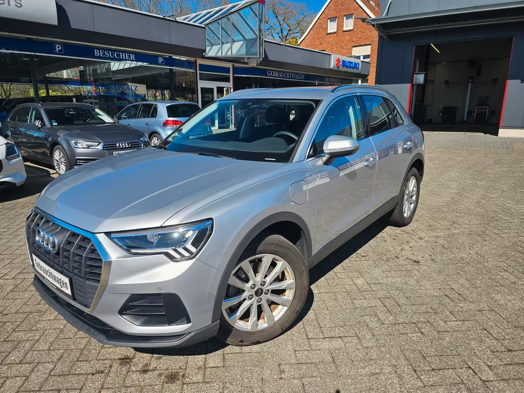 Audi Q3 2024 Hybride Benzine