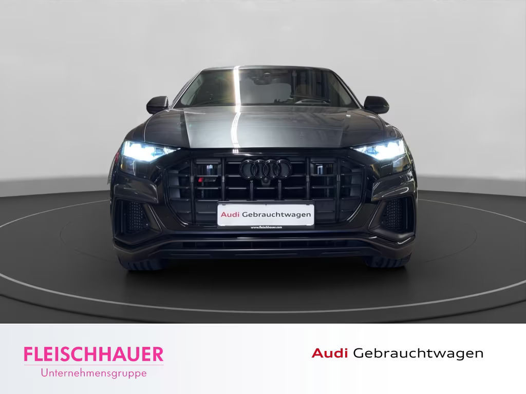 Audi SQ8