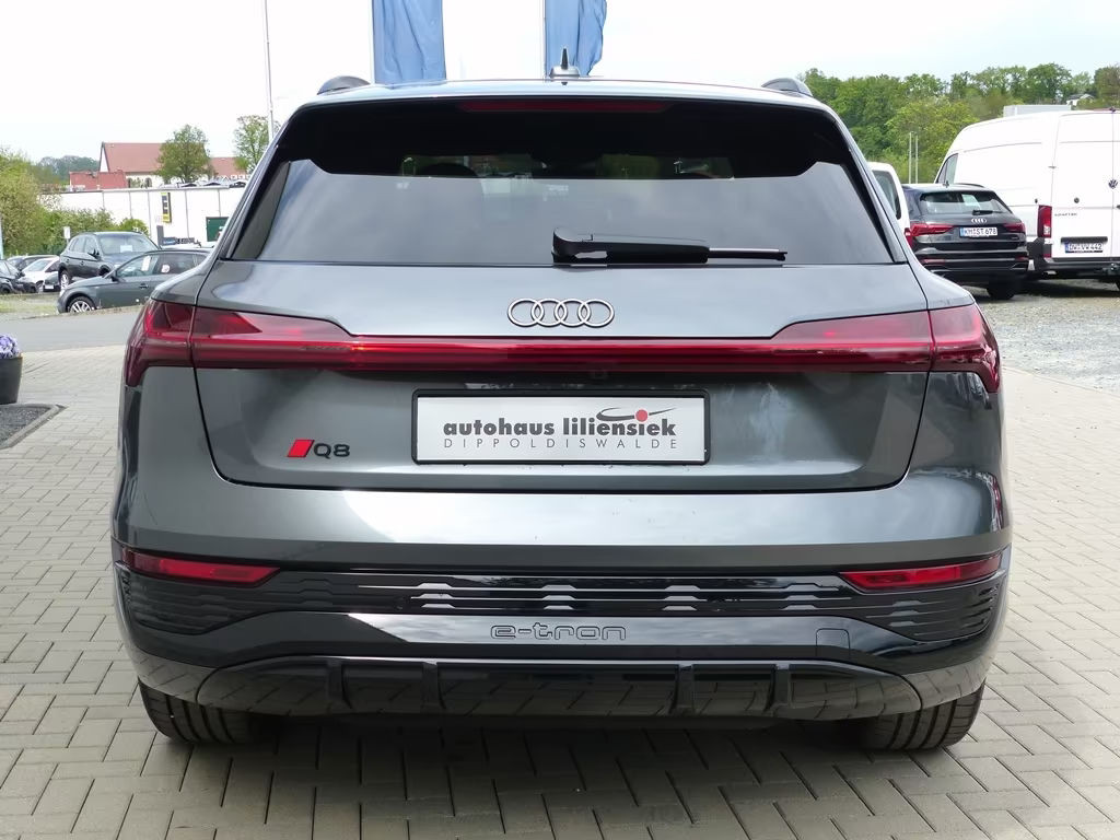 Audi Q8 e-tron