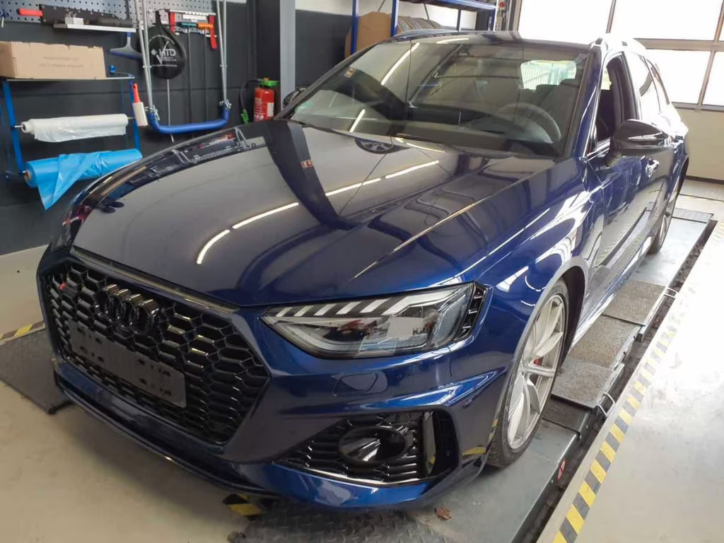 Audi RS4 2024 Benzine