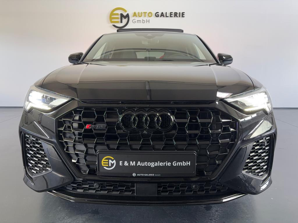 Audi RS Q3