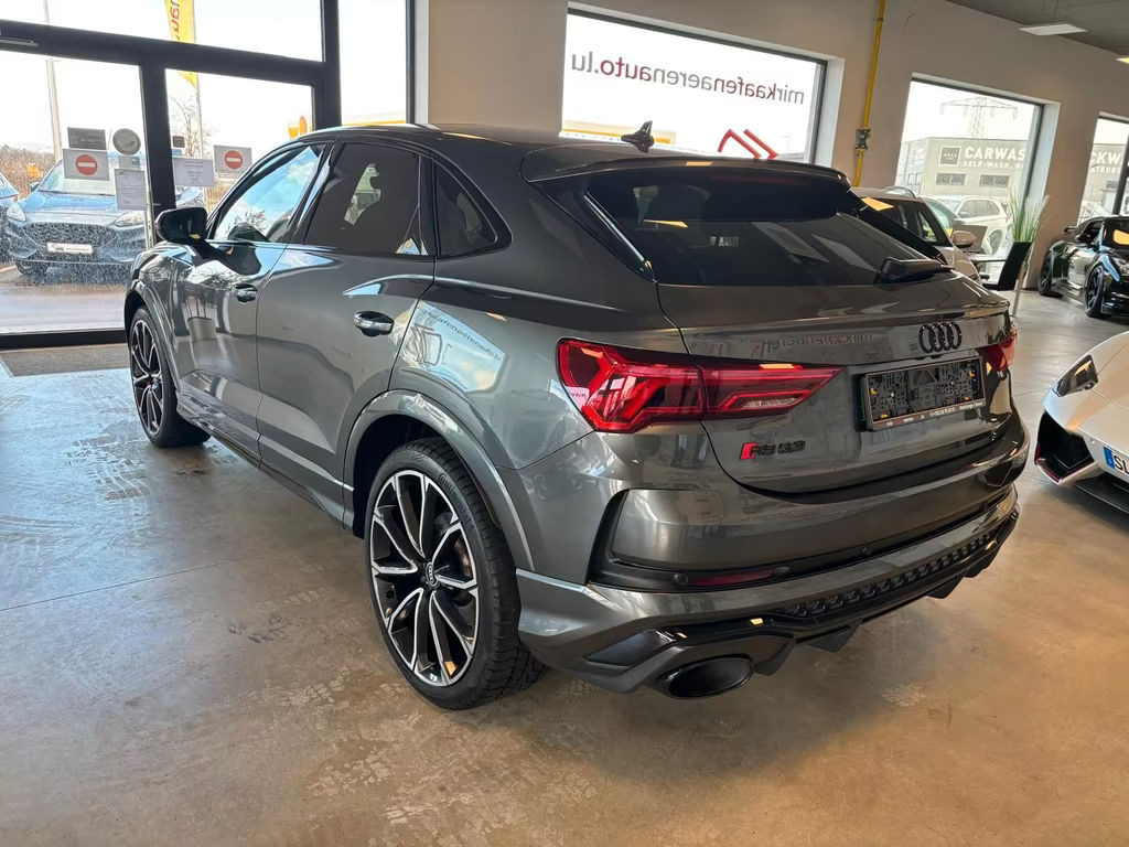 Audi RS Q3