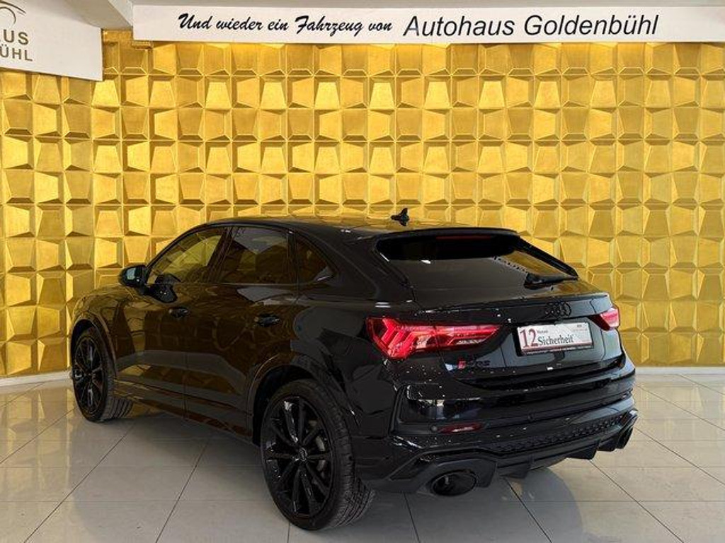 Audi RS Q3
