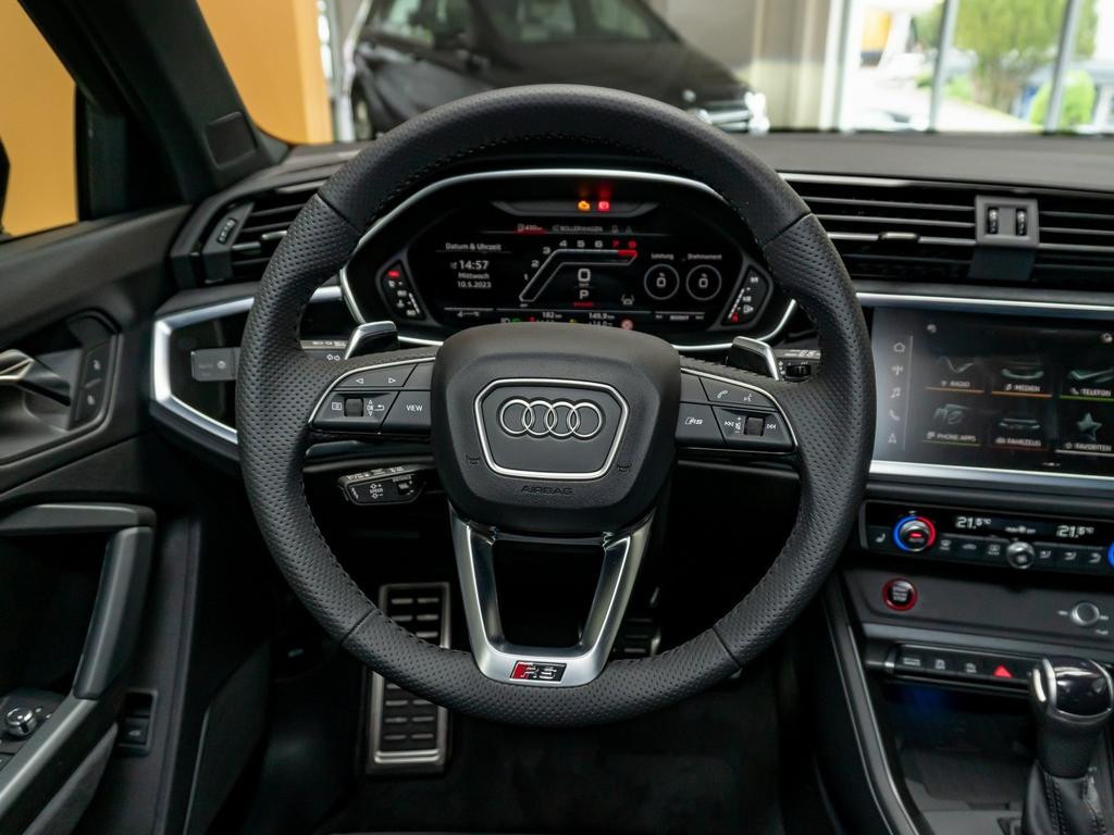 Audi RS Q3