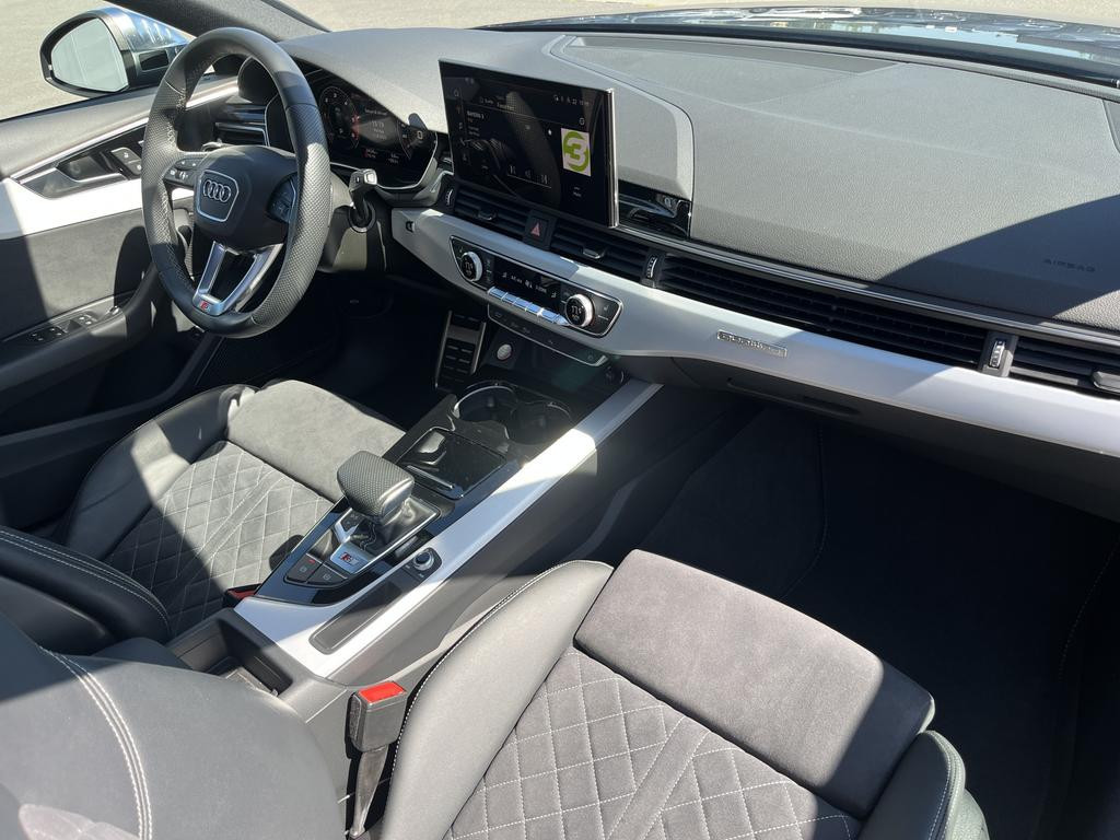 Audi S4