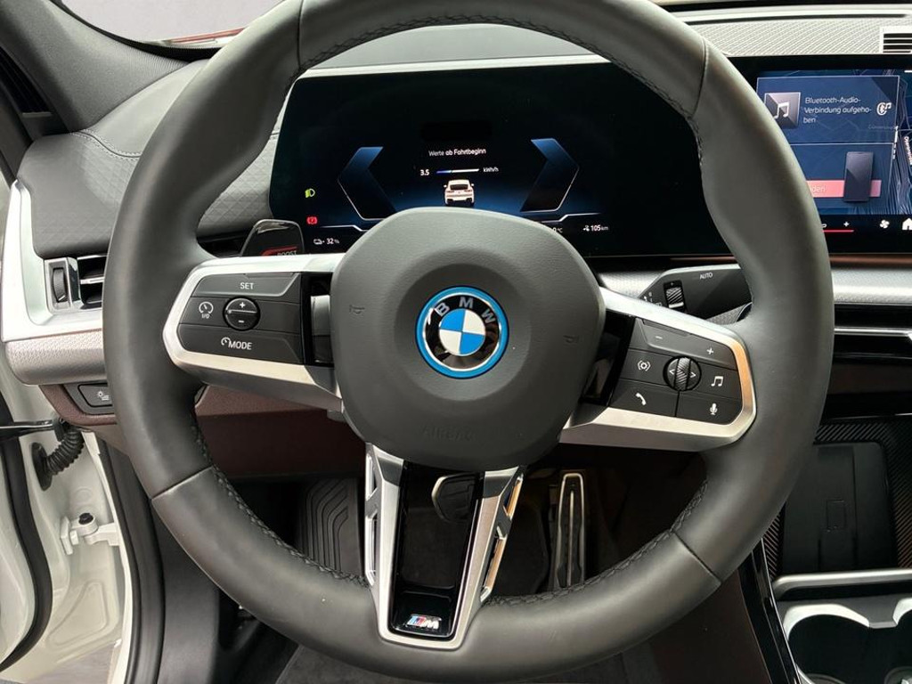 BMW iX2