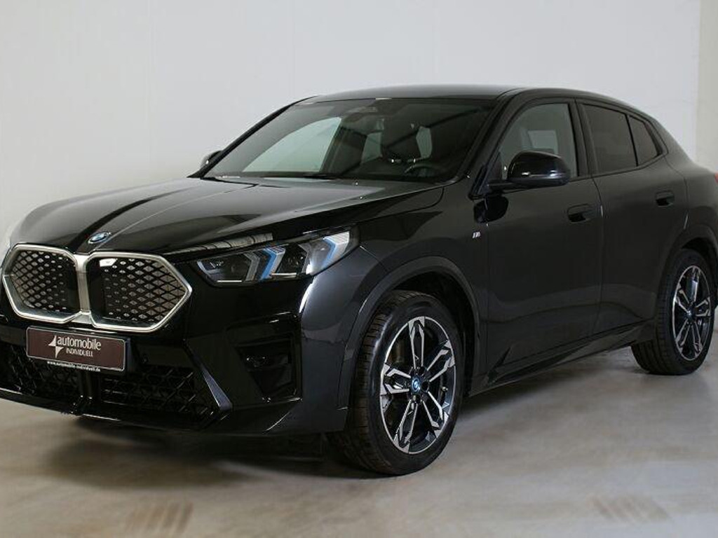 BMW iX2