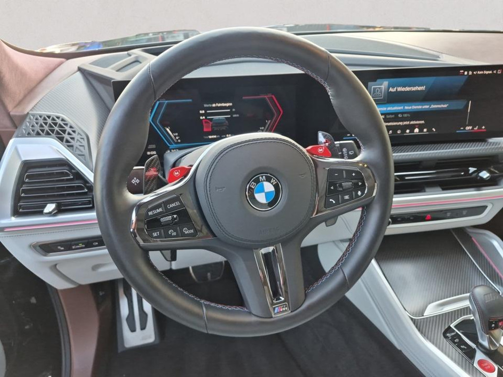 BMW XM