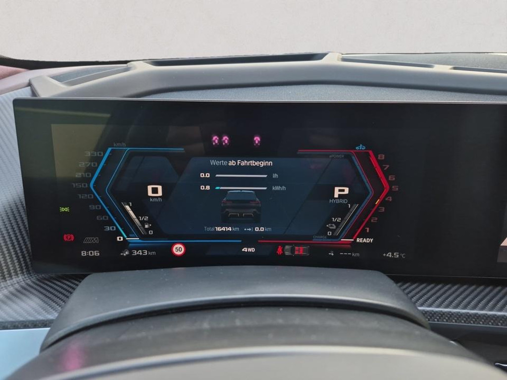 BMW XM