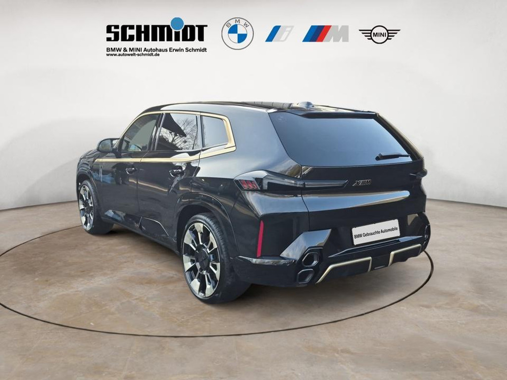 BMW XM