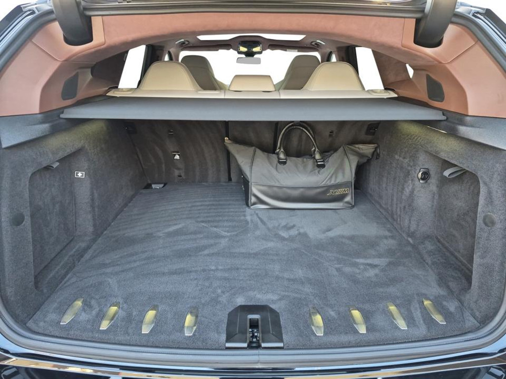 BMW XM