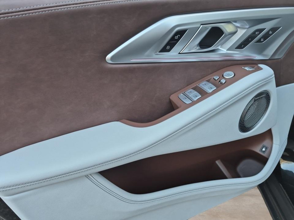 BMW XM