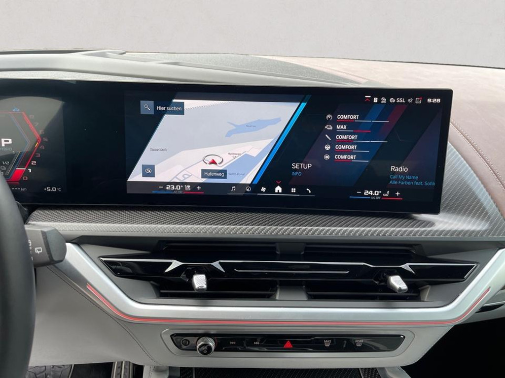 BMW XM