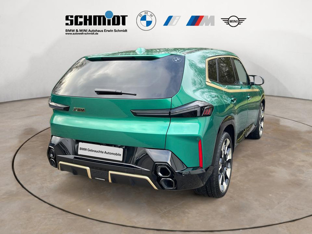BMW XM