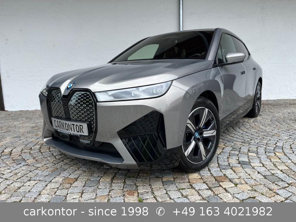 BMW iX