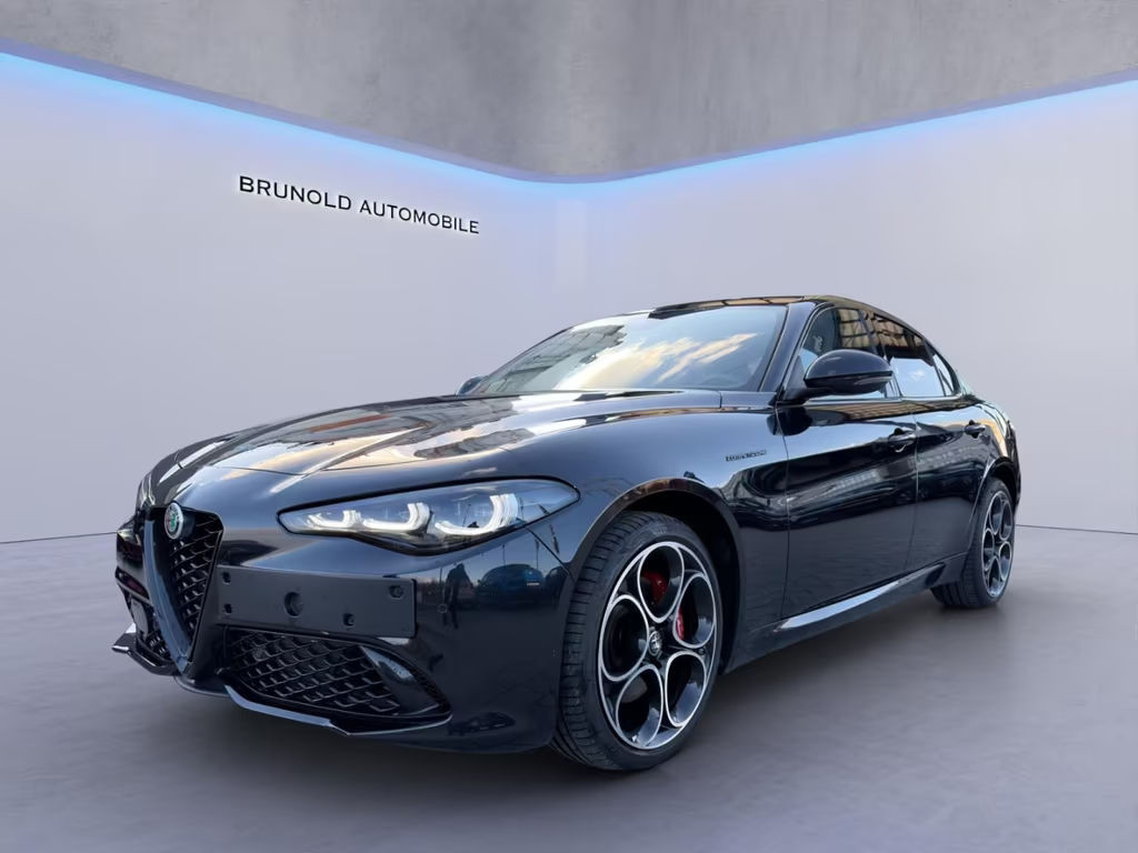 Alfa Romeo Giulia 2023 Benzine