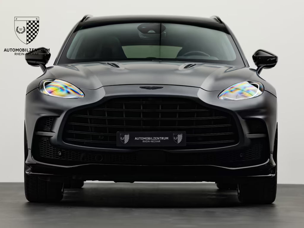 Aston Martin DBX