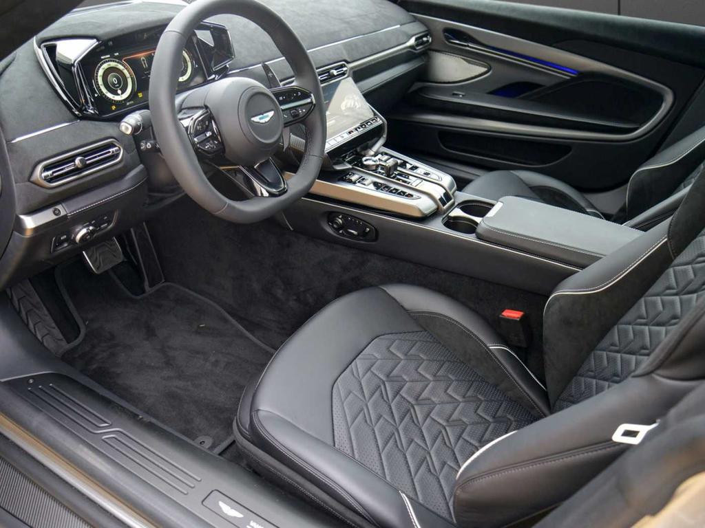 Aston Martin Vanquish