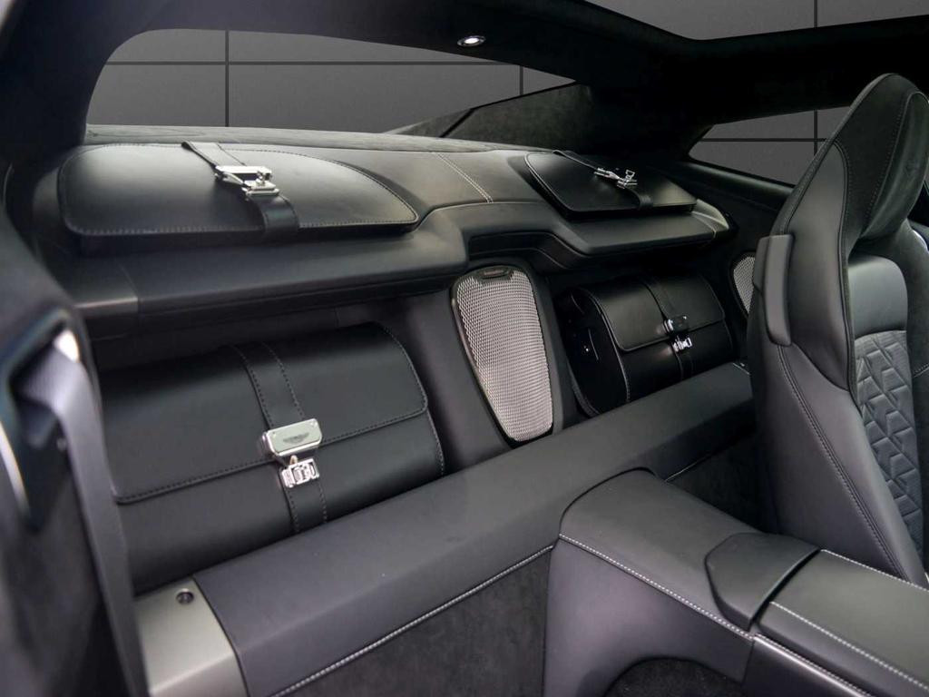 Aston Martin Vanquish