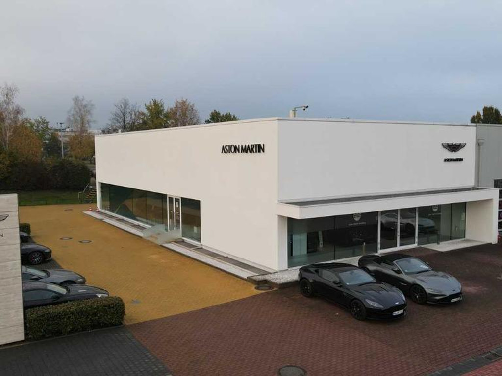 Aston Martin Vanquish