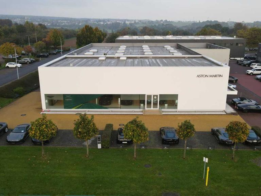 Aston Martin Vanquish