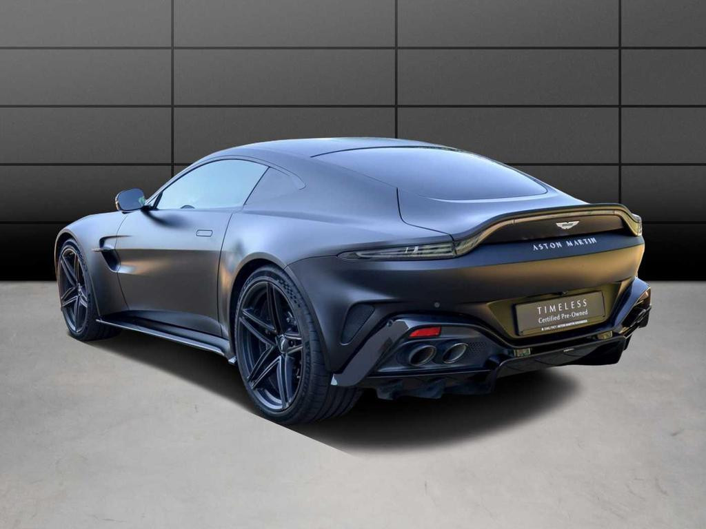 Aston Martin V8 Vantage