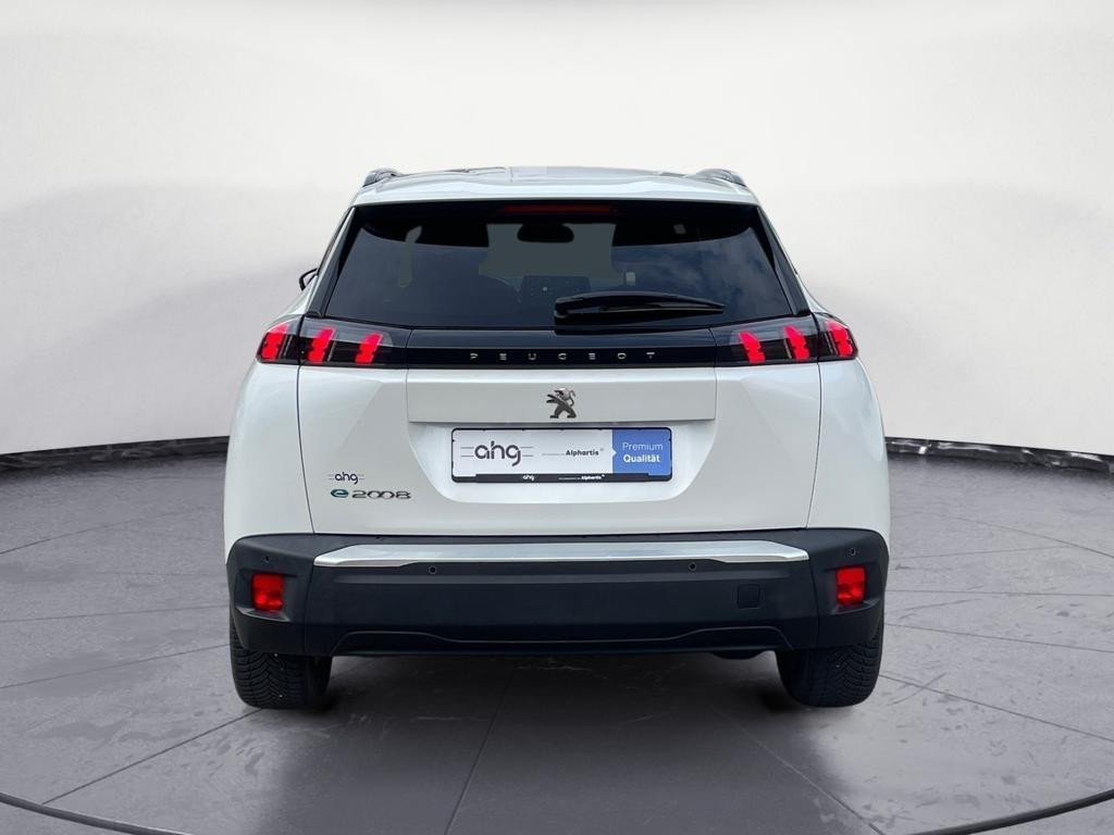 Peugeot e-2008